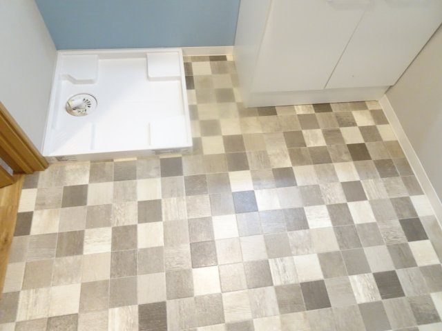 ベルメゾン若森の洗面所