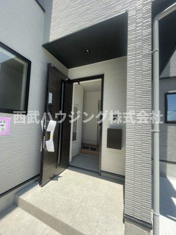 【仲介手数料無料】所沢市東狭山ケ丘７期全５棟３号棟　所沢新築なら西武ハウジングの玄関