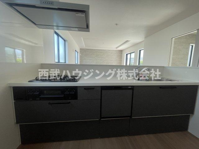 【仲介手数料無料】所沢市東狭山ケ丘７期全５棟３号棟　所沢新築なら西武ハウジングのキッチン