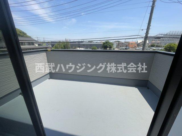 【仲介手数料無料】所沢市東狭山ケ丘７期全５棟３号棟　所沢新築なら西武ハウジングのバルコニー
