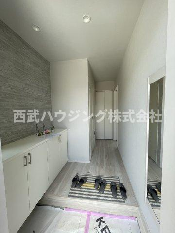【仲介手数料無料】所沢市東狭山ケ丘７期全５棟４号棟　所沢新築なら西武ハウジングの玄関