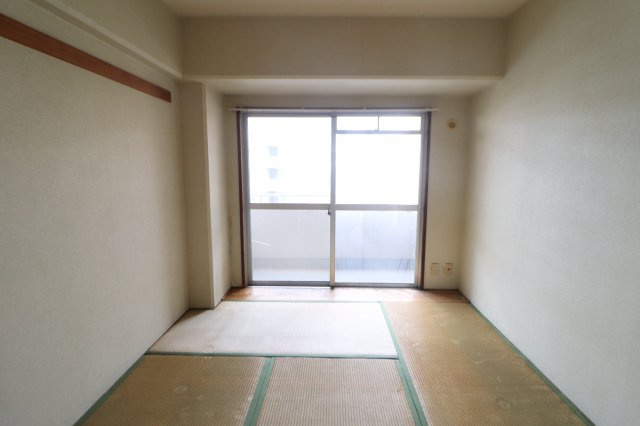 千里サザンテラスの寝室