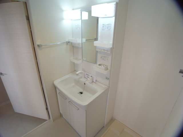 Lumina(ルミナ)の洗面所