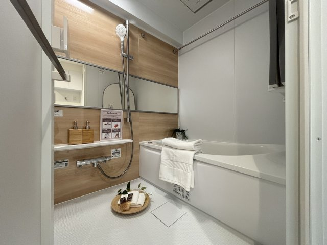 清新北ハイツ5号棟の浴室