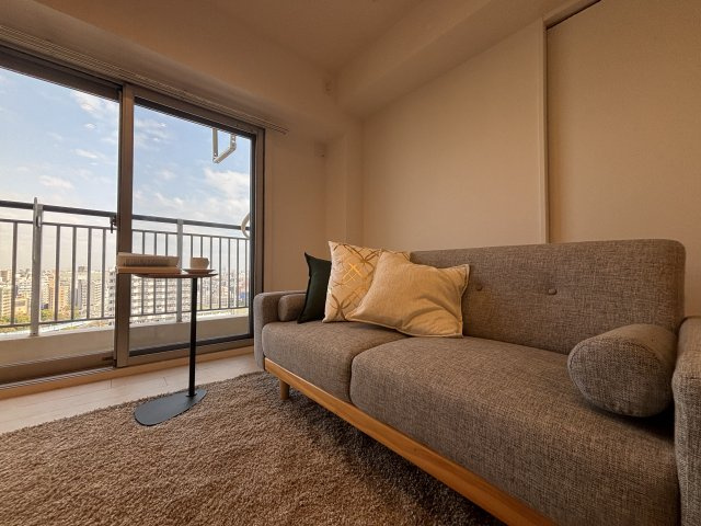 清新北ハイツ5号棟の居間・リビング