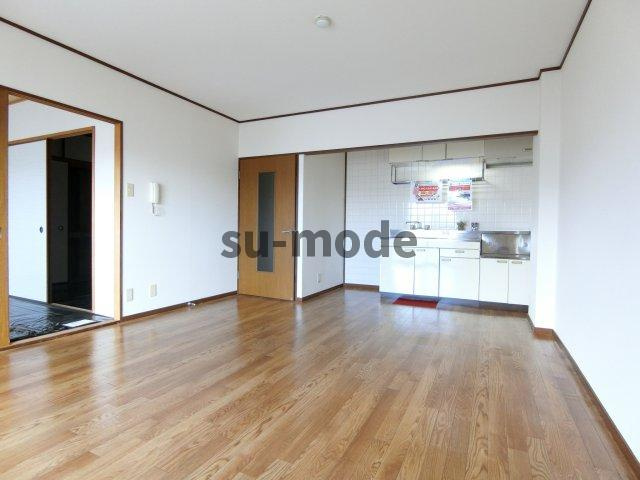 エスポワール茨木の洋室