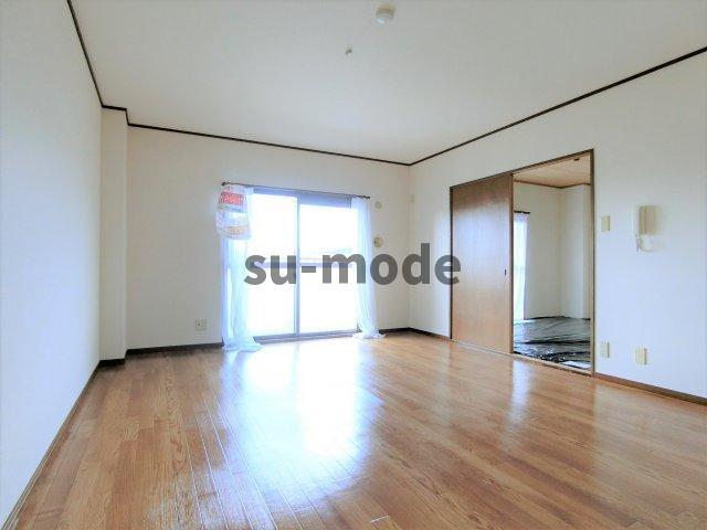 エスポワール茨木の居間・リビング