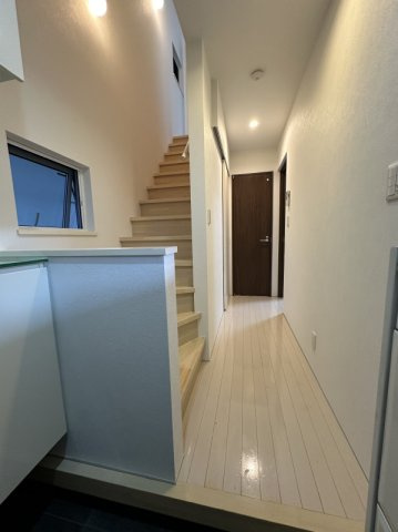 東墨田2丁目戸建の玄関