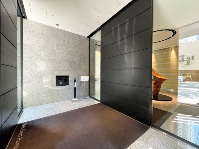 パークコート浜離宮ザ・タワーのエントランス