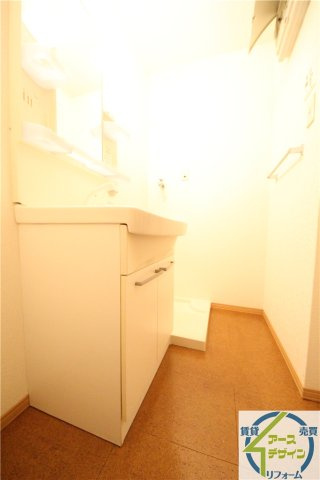 ローズコート野添　A棟の洗面所|※類似部屋