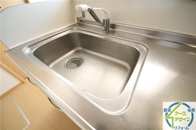 ローズコート野添　A棟のキッチン|※類似部屋