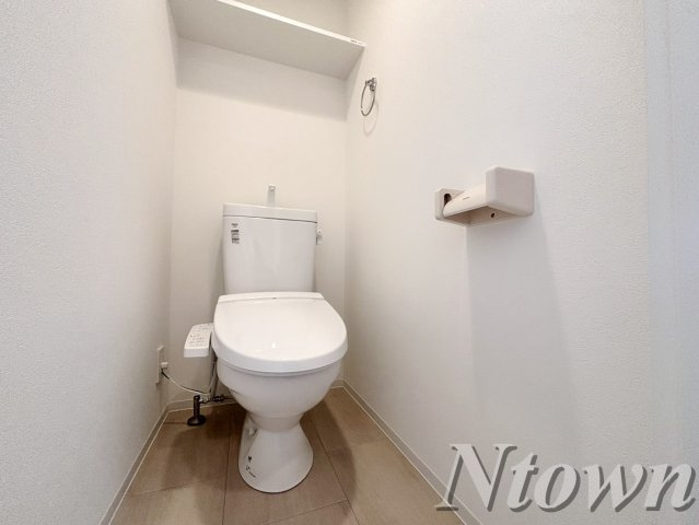 【トイレ】 | SHOKEN Residence 名古屋〈太閤通〉 | ゆったりとした空間のトイレです