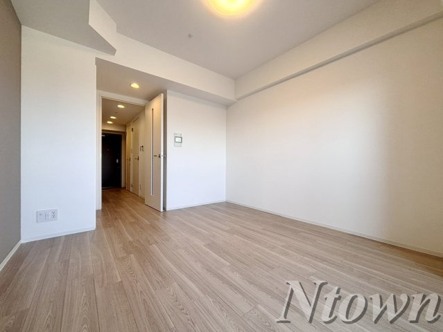 【その他】 | SHOKEN Residence 名古屋〈太閤通〉 | ゆったりとした居間です