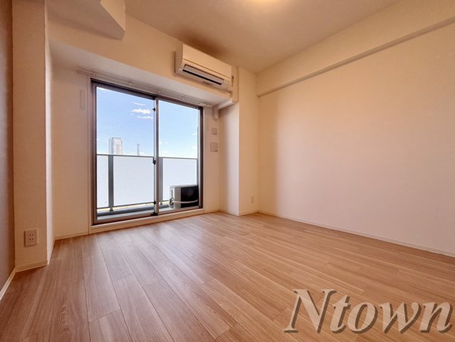 【居間・リビング】 | SHOKEN Residence 名古屋〈太閤通〉 | 使いやすいリビングです