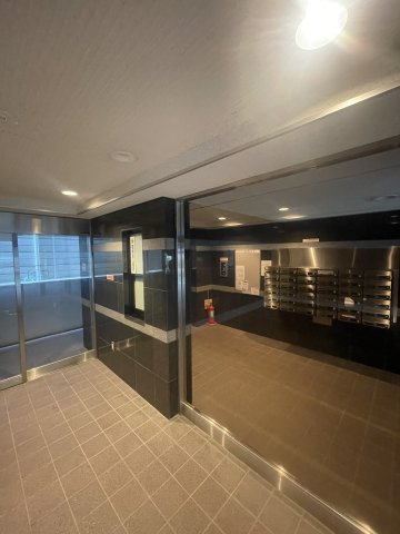 スカイコート中野のロビー