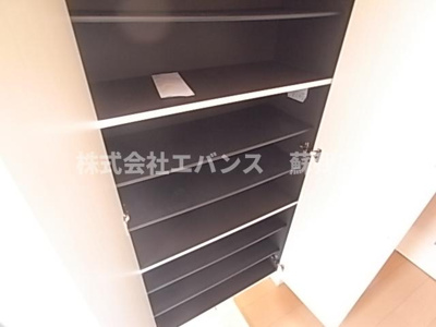 【エントランス】 | エトワールＡ | エントランスです