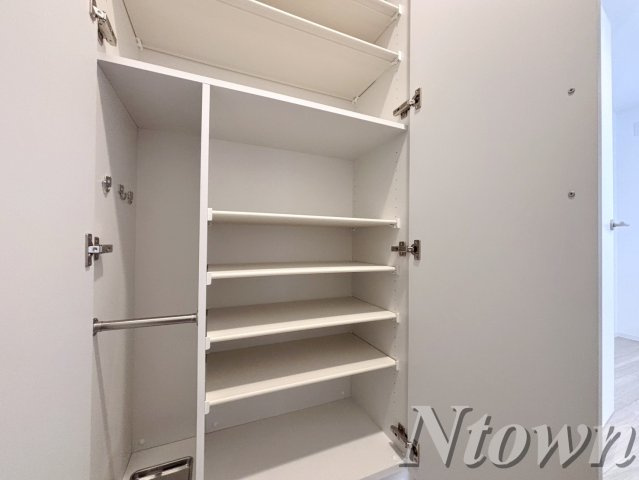【収納】 | SHOKEN Residence 名古屋〈太閤通〉 | ちょっとした収納スペースも充実しています