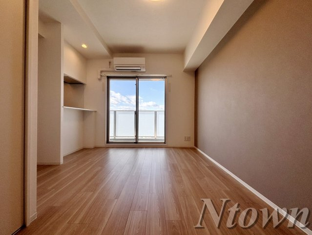 【居間・リビング】 | SHOKEN Residence 名古屋〈太閤通〉 | ゆったり過ごせる居間です