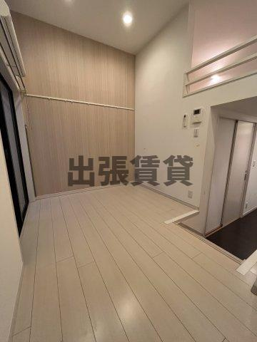 仲介手数料0円！エスポワール堀田の居間・リビング