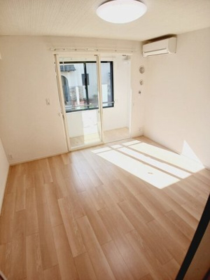 【内装】 | デフィ高埇