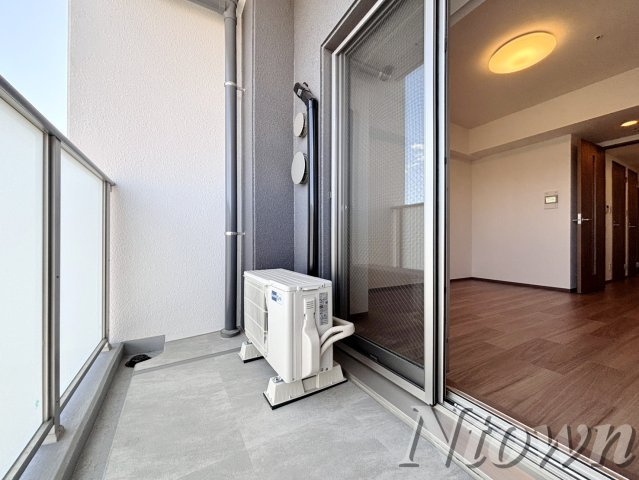 【バルコニー】 | SHOKEN Residence 名古屋〈太閤通〉 | お洗濯にも便利なバルコニー付き