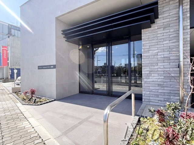 【エントランス】 | SHOKEN Residence 名古屋〈太閤通〉 | 建物の内部です