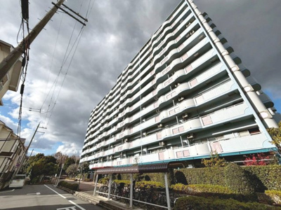 【外観】 | ヴァローレ三原台壱棟 | お家探しを始めてみようと思われたら是非【イエストア】までお気軽にご相談下さいませ♪