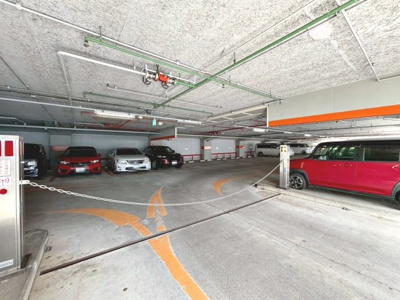 【駐車場】 | ヴァローレ三原台壱棟 | 駐車場の空き状況等はお問い合わせください♪