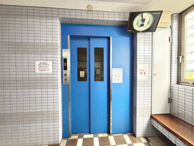 【その他共用部分】 | ヴァローレ三原台壱棟 | エレベーター停止階のため、荷物の搬入もスムーズです♪【2026年1月撮影】