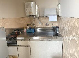 大津市相模町の事務所のキッチン