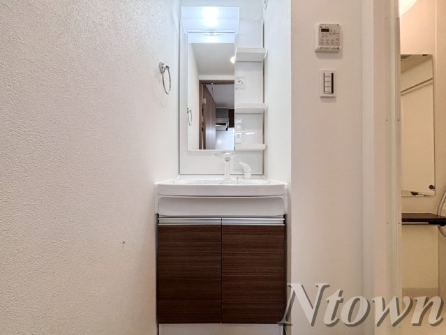 【独立洗面台】 | SHOKEN Residence 名古屋〈太閤通〉 | 使いやすい独立洗面台です
