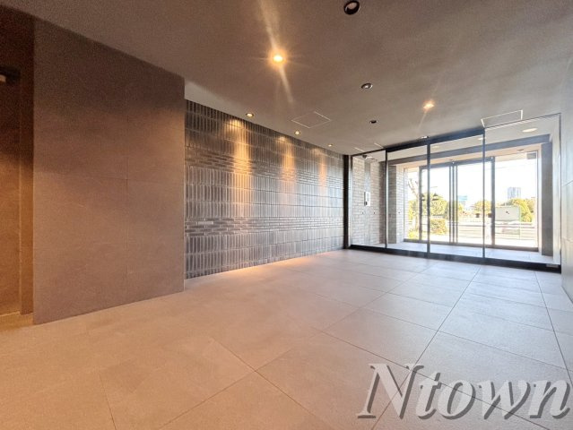 【ロビー】 | SHOKEN Residence 名古屋〈太閤通〉 | 毎日通るロビーはこのようになっています