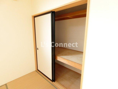 【収納】 | クレメンティアＢ | 和室には１間の押入があります。