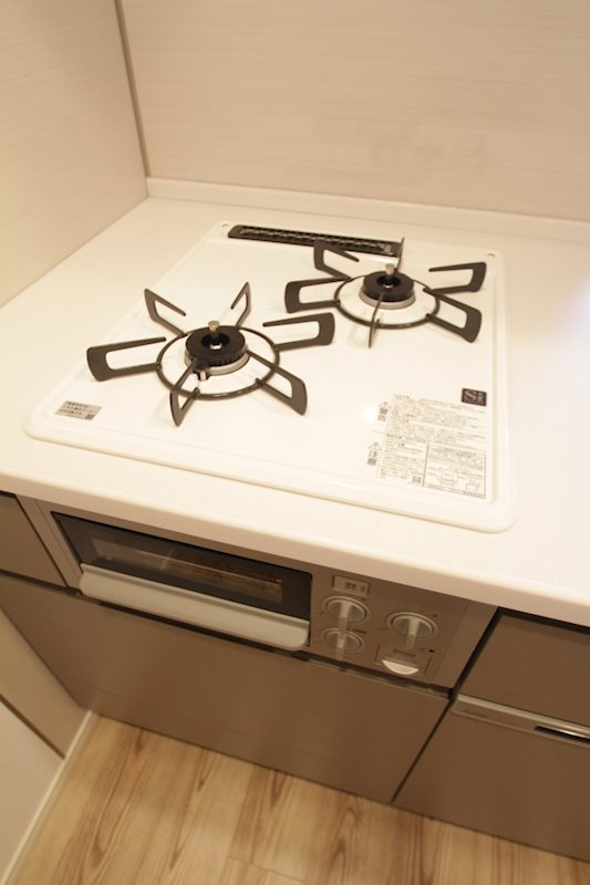 横浜市南区新川町２丁目の賃貸マンションのキッチン