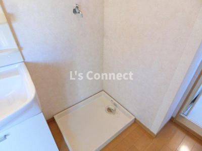 【設備】 | クレメンティアＣ | ＬＤＫにも収納付き。