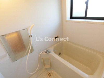 【浴室】 | クレメンティアＣ | 追焚き機能付きのお風呂。