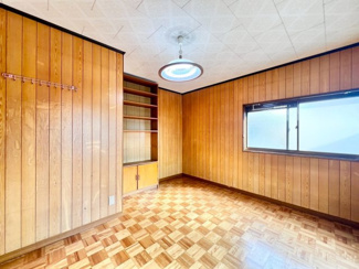 【洋室】 | 西取石７丁目　中古戸建 | 2階洋室は約7.2帖とゆとりのある広さです。