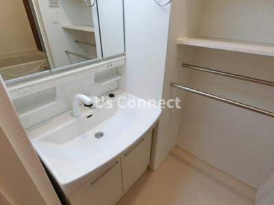 【洗面所】 | ＭＡＲＫ | 朝の支度もスムーズな独立洗面台。