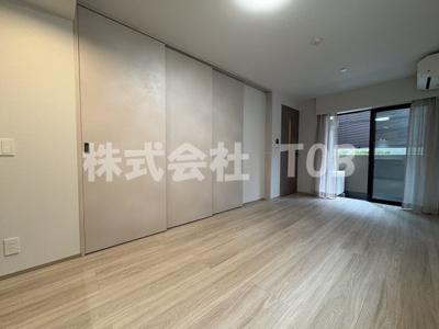【居間・リビング】 | デュオフラッツ千歳船橋 | LDK10帖