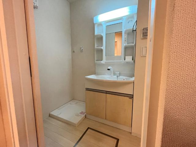 ウィンの洗面所|洗髪洗面化粧台