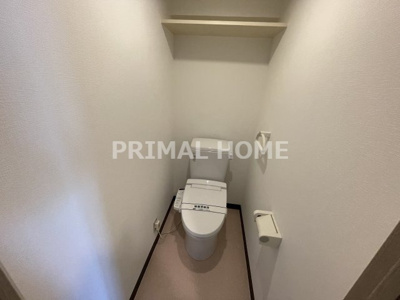【トイレ】 | ガルファーサ新横浜 | 落ち着いた色調のトイレです