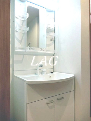 【洗面所】 | サンピア検見川 | 独立洗面台です。