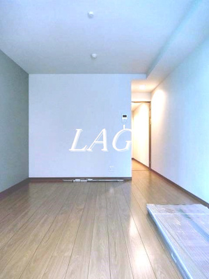 【居間・リビング】 | サンピア検見川 | 洋室のお部屋です。