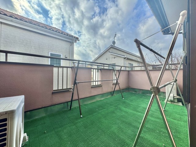 【オール電化】牛久市南中古戸建のバルコニー