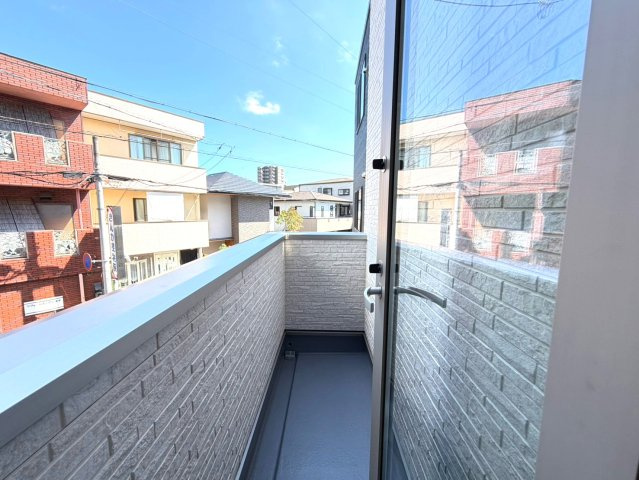 新築一戸建　静岡市葵区水落町4期　全１棟のバルコニー