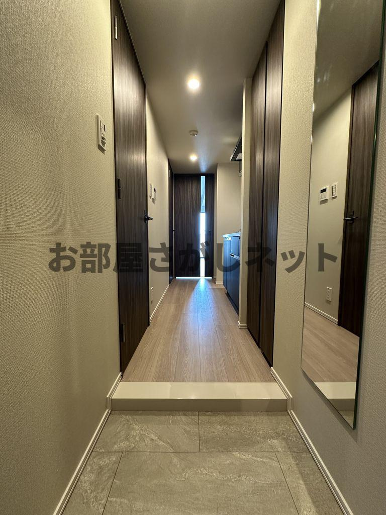 コンシェリア駒込 ＨＩＬＬＴＯＰ ＳＱＵＡＲＥの玄関