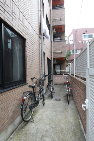 イーストフローラ東長崎のその他共用部分|駐輪スペース☆