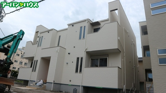 GRANDTIC 南方の外観