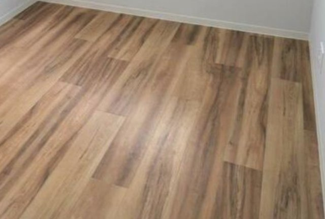 つのはず荘の寝室|居間