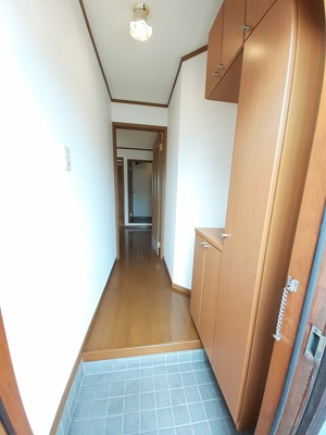 【玄関】 | プリマベーラ古国府Ⅰ